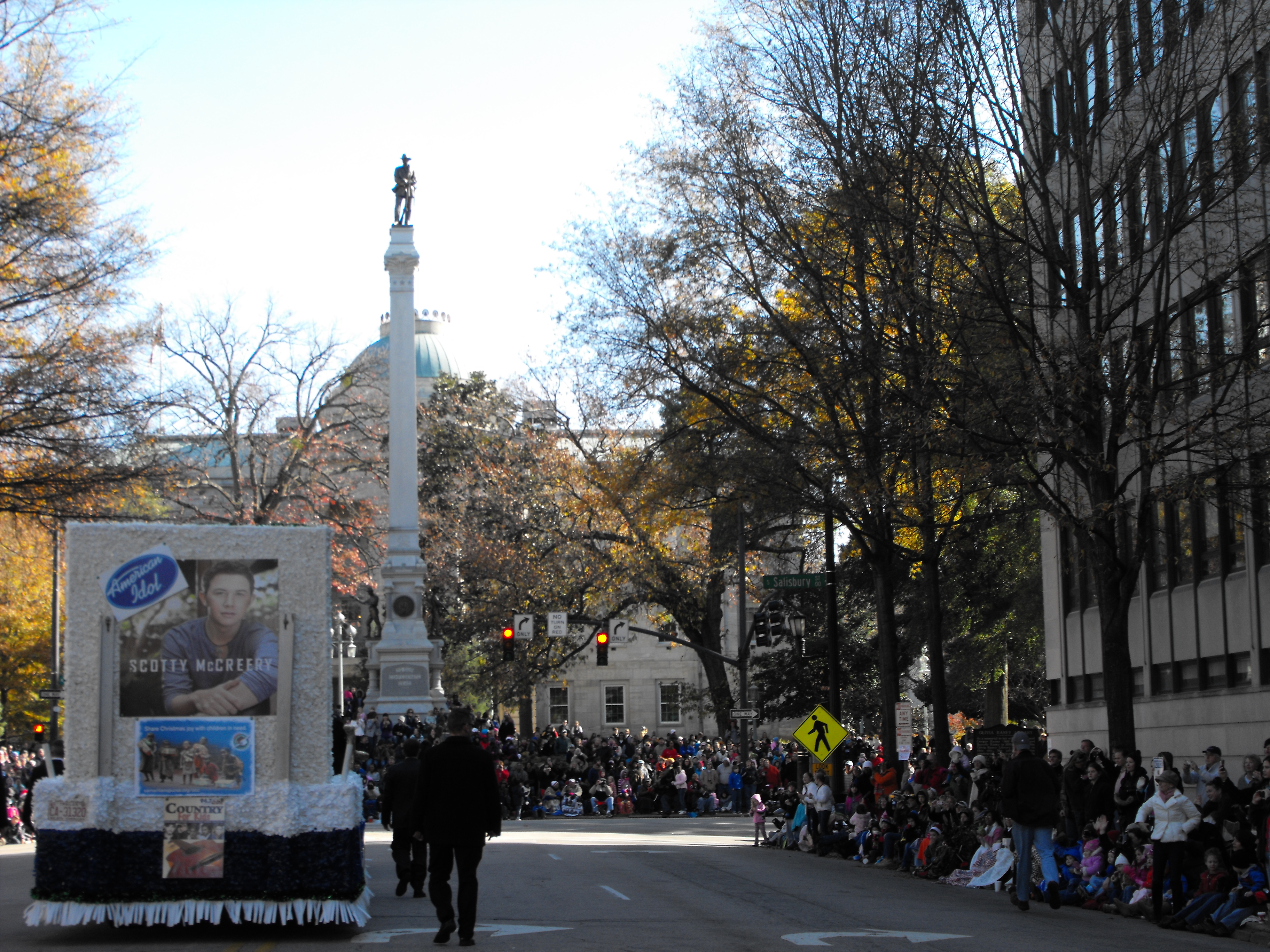 ./2011/Raleigh Christmas Parade/Pt20047.JPG